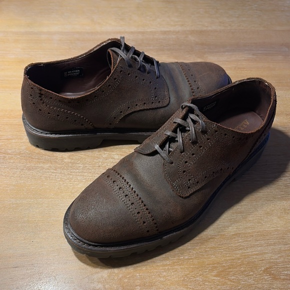 Allen Edmonds Classic cap toe in unique dk brown waxed suede. 8D weatherproof! - Picture 1 of 9